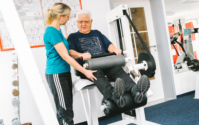 Rowedder_Therapie_Physiotherapie_KrankengymnastikGeraet_668x420 Rowedder_Therapie_Physiotherapie_KrankengymnastikGeraet_668x420