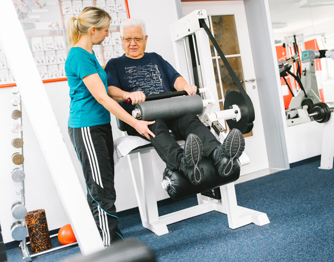 Rowedder_Therapie_Physiotherapie_KrankengymnastikGeraet_675x530 Rowedder_Therapie_Physiotherapie_KrankengymnastikGeraet_675x530